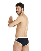 BAÑADOR ARENA ICONS SWIM BRIEFS SOLID 100 / HOMBRE