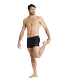 BAÑADOR SWIM SHORT GRAPHIC 100 / HOMBRE